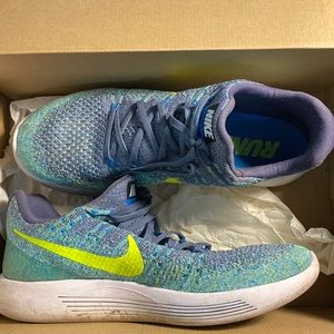 Nike LunarEpic Low Flyknit 2 ‘Thunder Blue’
